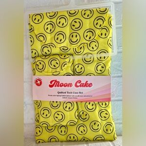 MOON CAKE Quilted Tech Travel Case Set